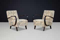 Pair of Jindřich Halabala Sculptural Bentwood Lounge Armchairs, Czechoslovakia