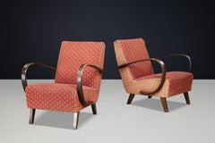 Jindřich Halabala Sculptural Bentwood Lounge Armchairs, Czechoslovakia, 1940s