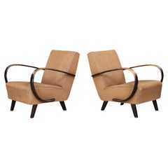 Jindřich Halabala Pair of Sculptural Loop Arm Lounge Chairs, Czechoslovakia 1940
