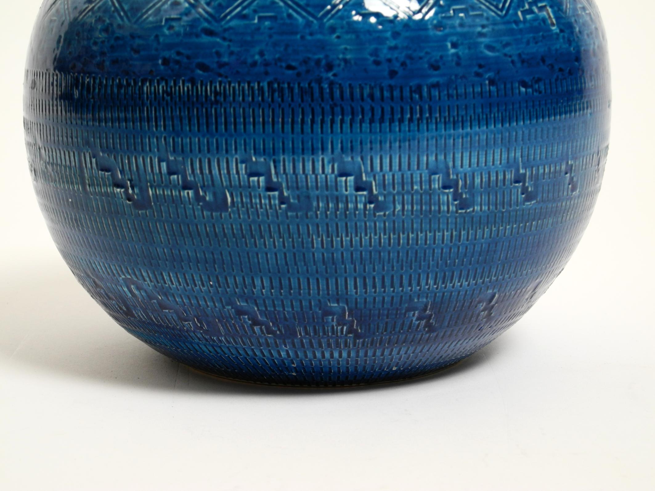 Ceramica Bellissimo vaso in ceramica Rimini Blu di Aldo Londi per Bitossi del 1960 in vendita