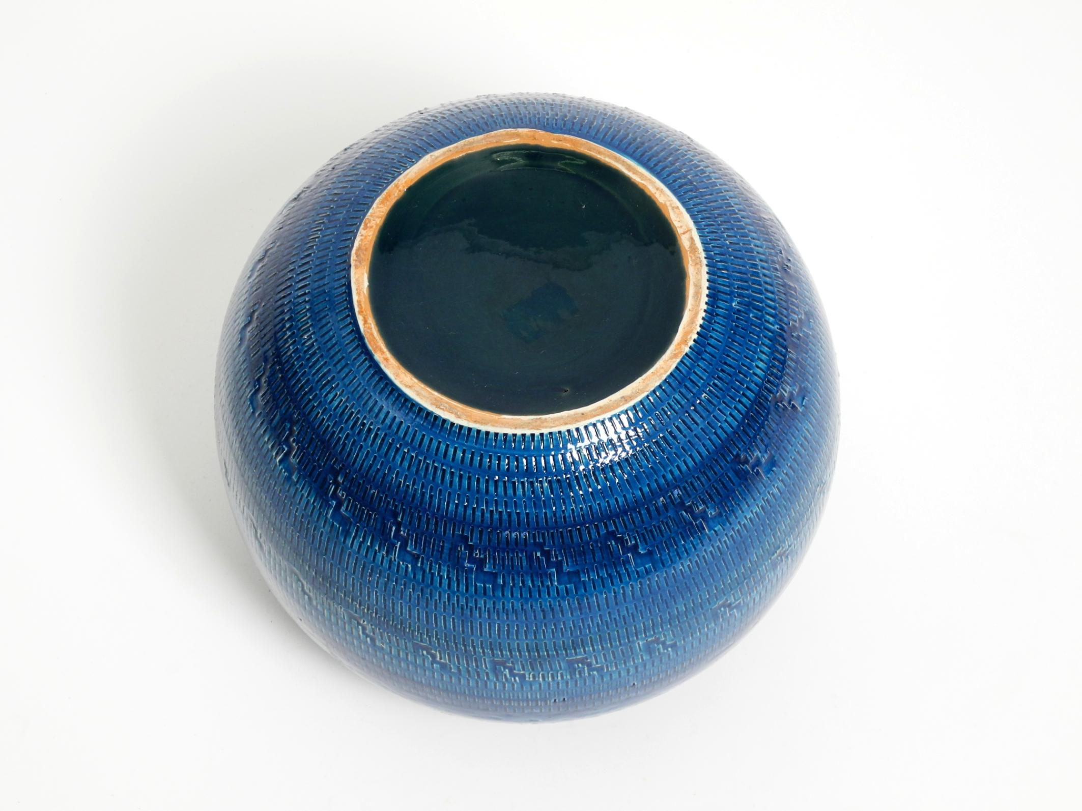 Bellissimo vaso in ceramica Rimini Blu di Aldo Londi per Bitossi del 1960 in vendita 3