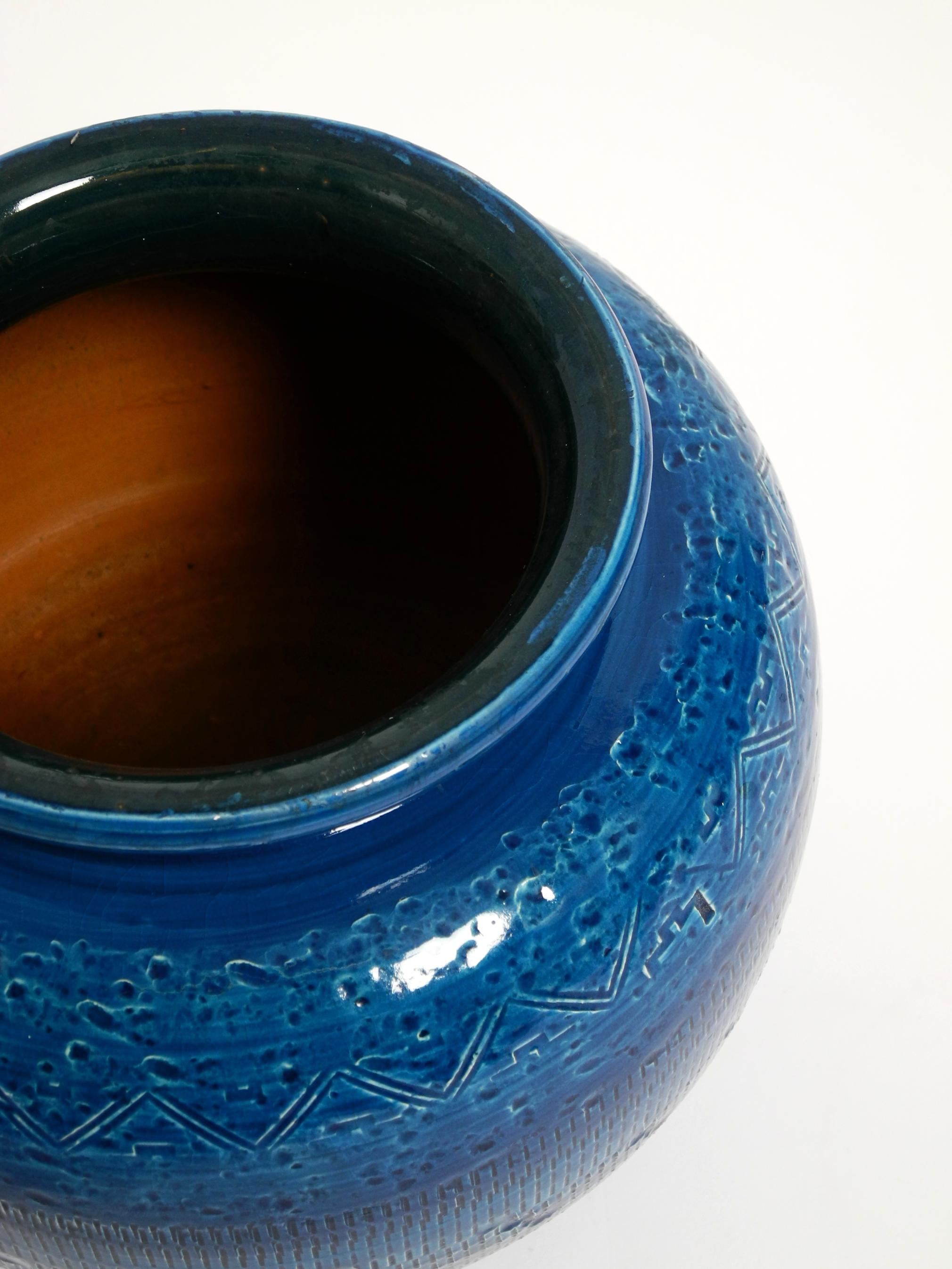 Bellissimo vaso in ceramica Rimini Blu di Aldo Londi per Bitossi del 1960 in vendita 6