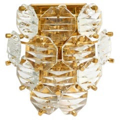 Bellissima lampada da parete originale degli anni ’60 di Kinkeldey, in cristallo e ottone