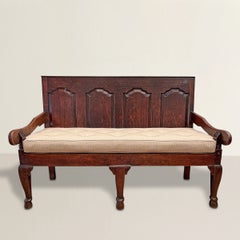 Early 18th Century English Oak Settle