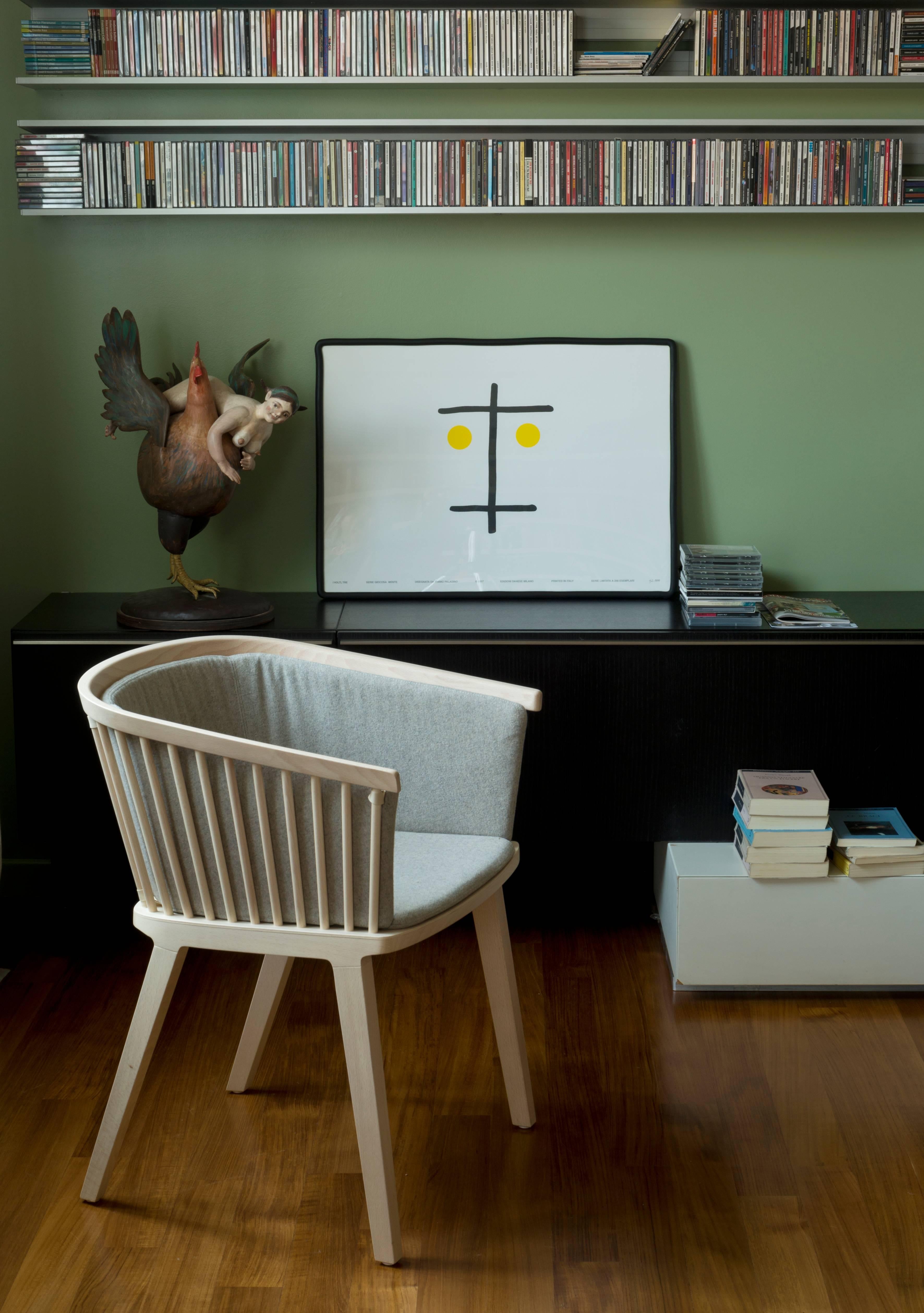 Sessel „S Secreto“, schwarz lackiertes Buchenholz, zeitgenössisches Design im Angebot 7