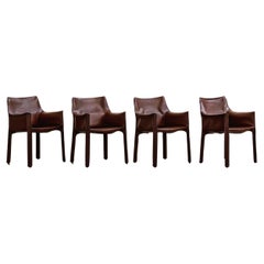 Mario Bellini "CAB 413" per Cassina, pelle rossa russa, 1977, set di 4 sedie