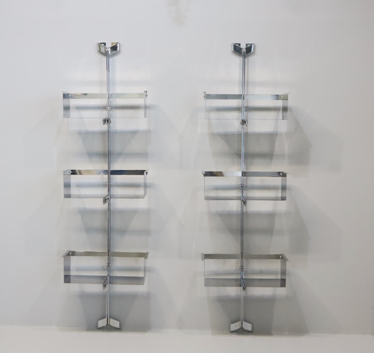 Pair of Modular Wall-Mounted Shelving System by Vittorio Introini for Saporiti For Sale 12