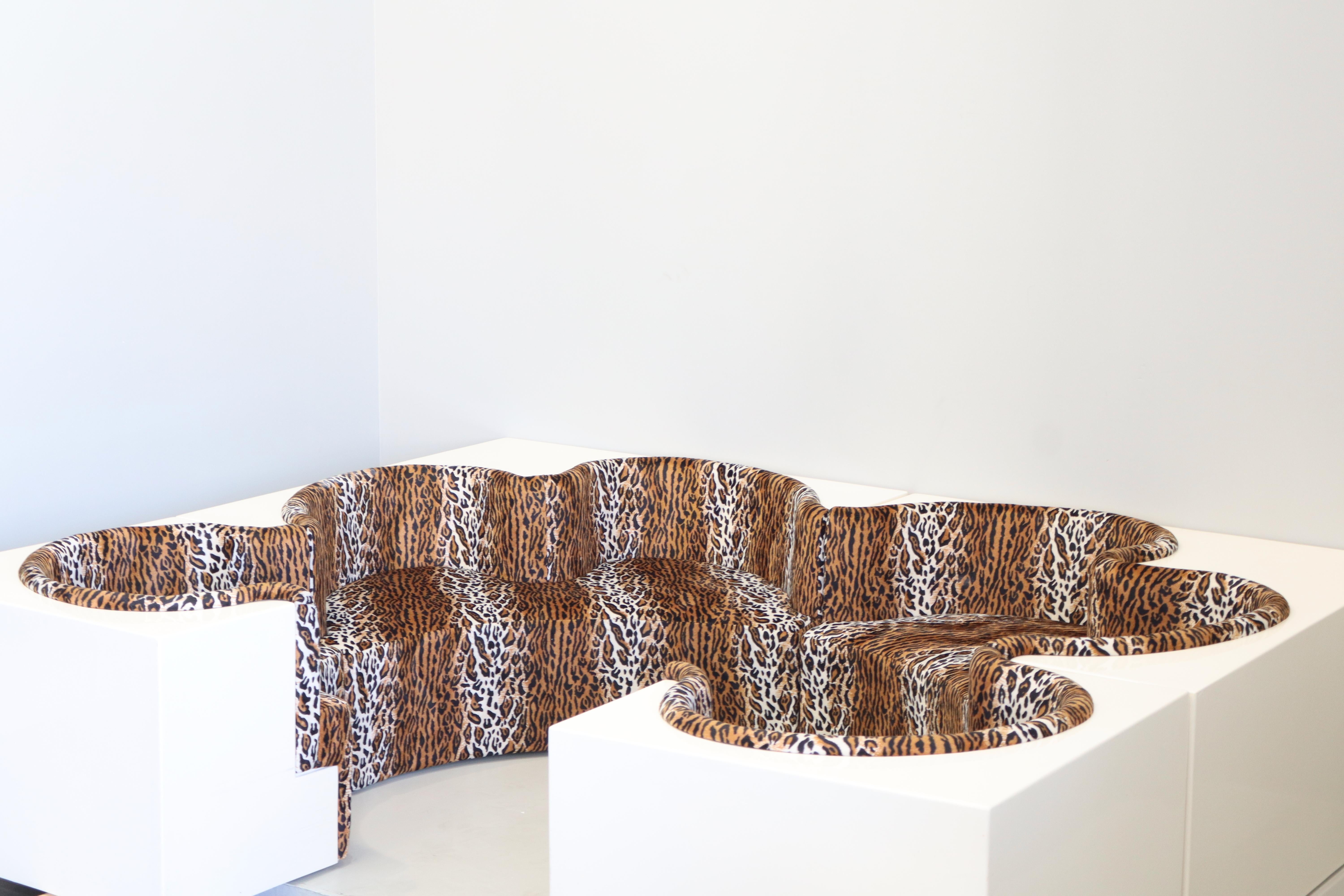 Sehr seltenes Safari Lounge Sofa, Archizoom Associati 1968 im Angebot 7