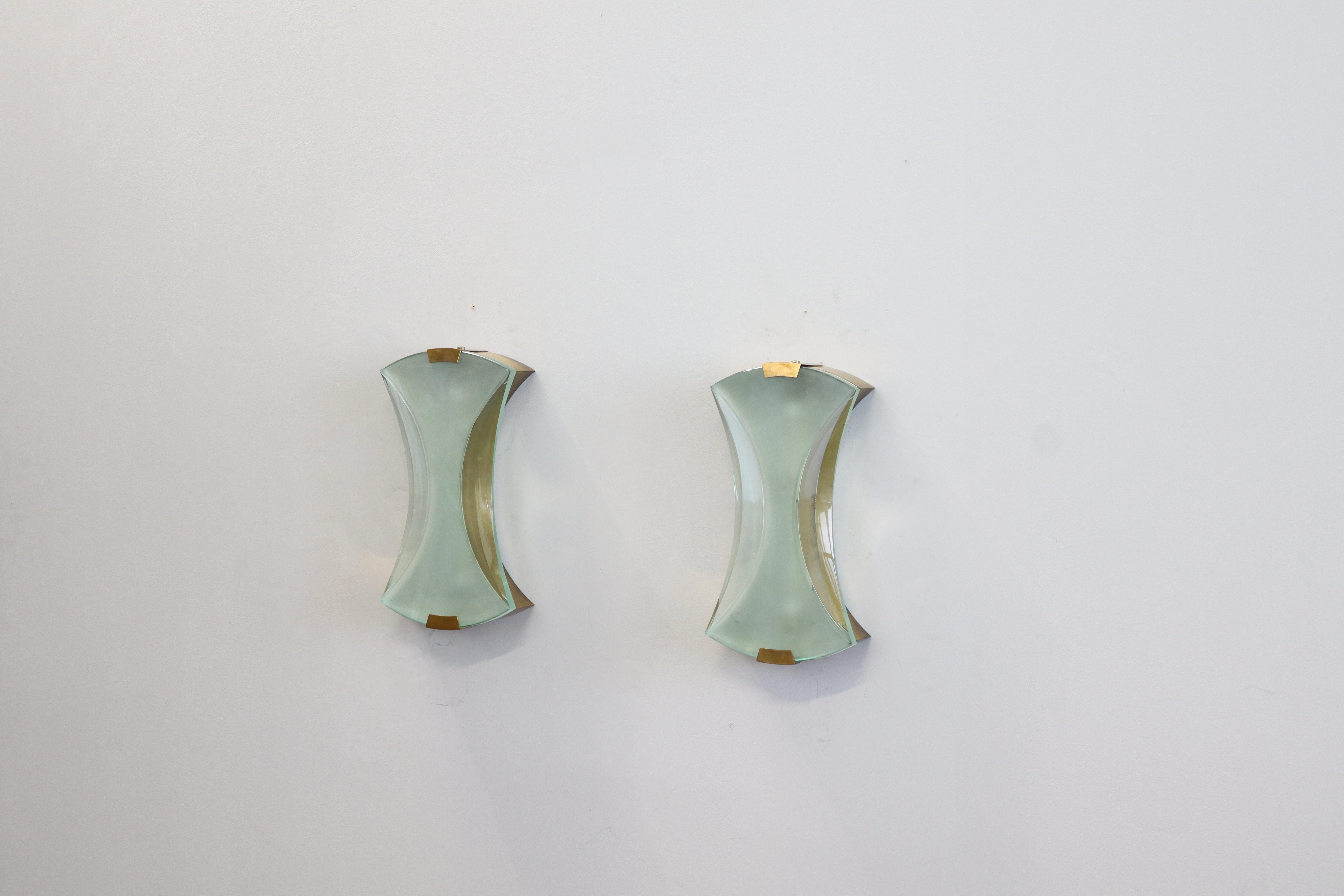 Max Ingrand Per Fontana Arte Rara Coppia Di Applique Modello 2225 Italian en venta