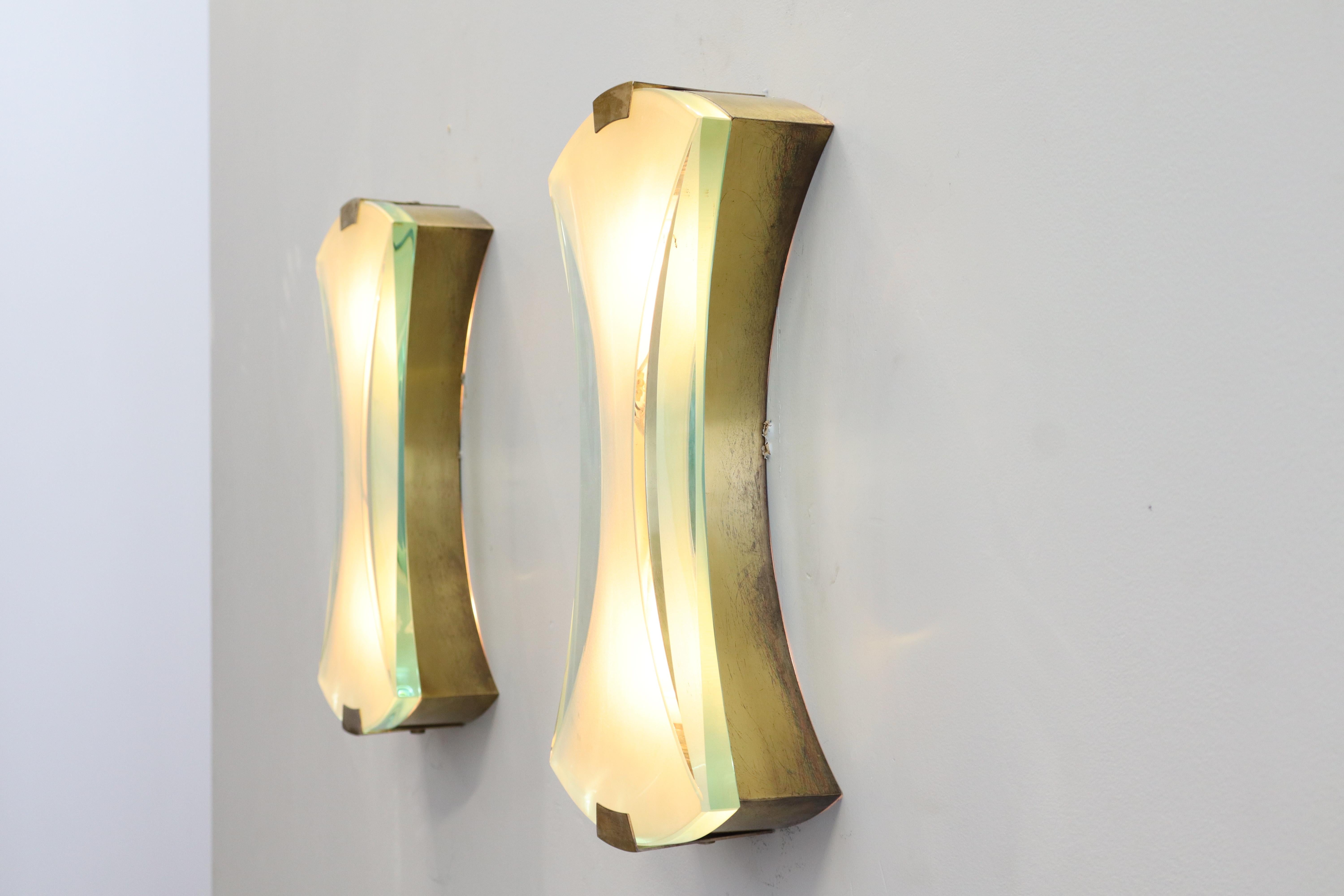 Max Ingrand Per Fontana Arte Rara Coppia Di Applique Modello 2225 en venta 2
