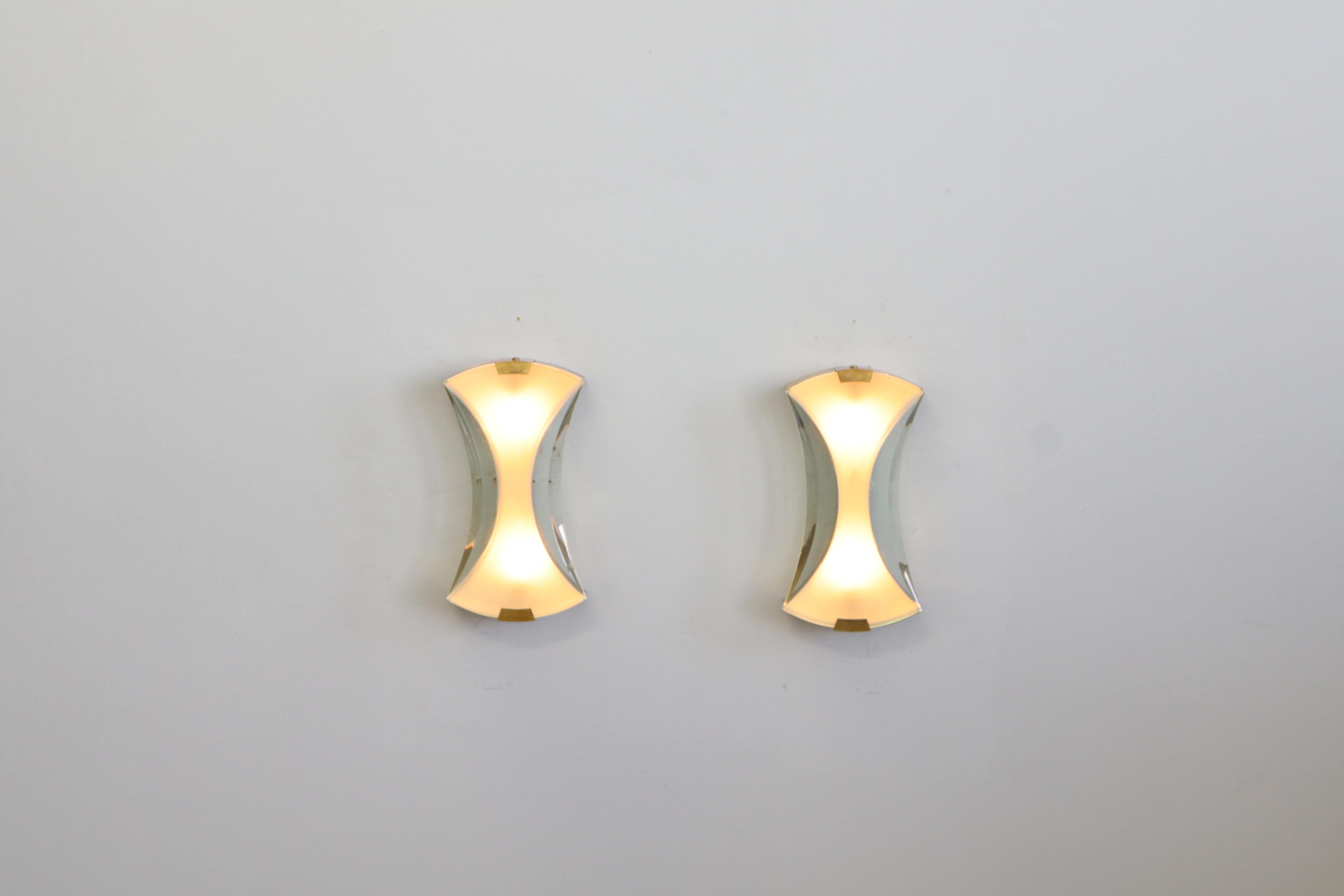 Max Ingrand Per Fontana Arte Rara Coppia Di Applique Modello 2225 en venta 8