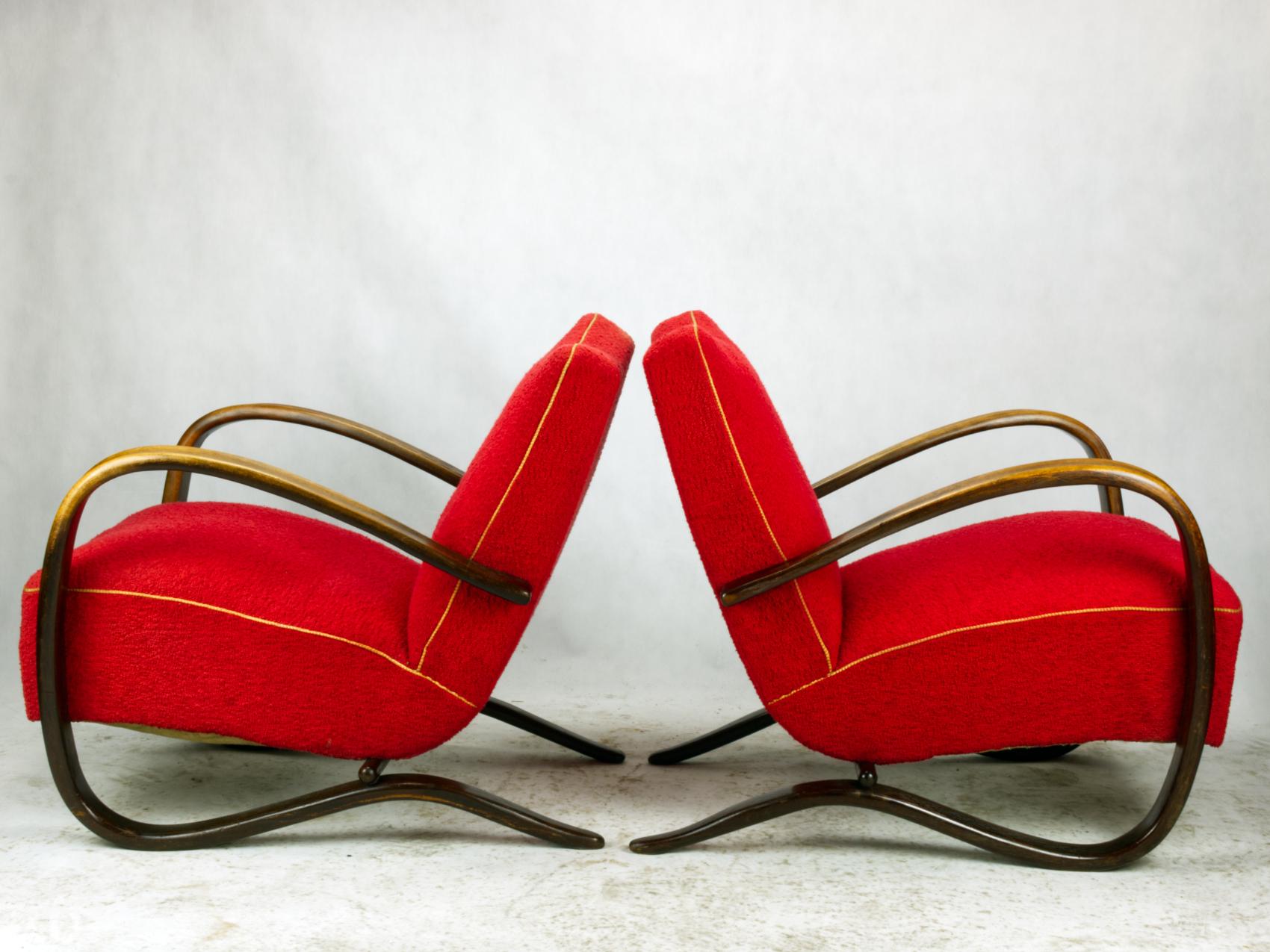 Mid-20th Century Pair of H269 Lounge Chairs by Jindrich Halabala for UP Závody Brno, 1930s