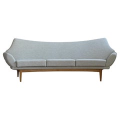 Johannes Andersen Sofa für AB Trensums, neu gepolstert mit Kvadrat-Stoff, 1950er Jahre