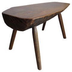 Mesa de centro de nogal hecha a medida en estilo rústico