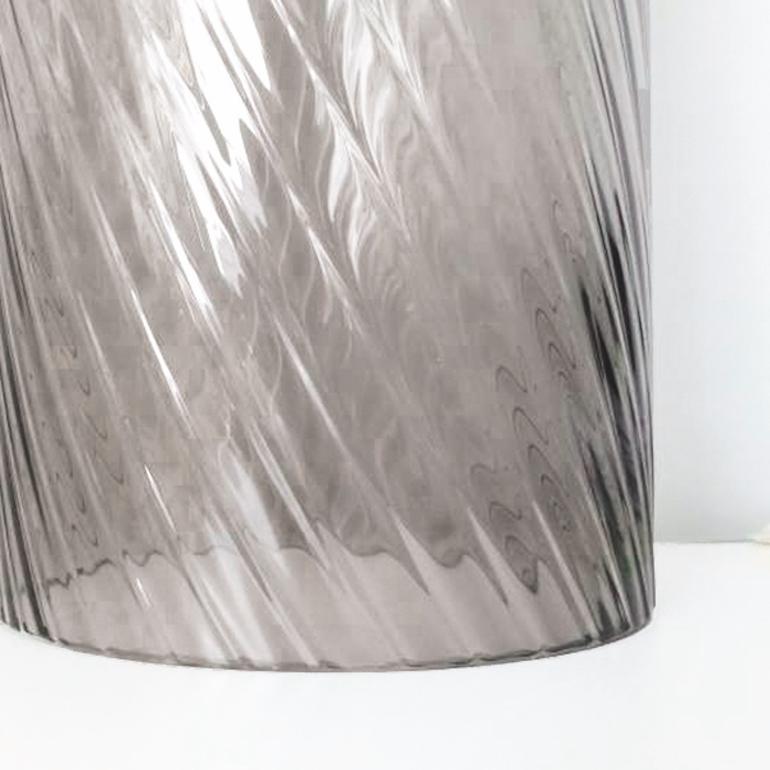 in vendita: Clear (Smoke and Stripped Glass) Vistosi Armonia Applique con cornice in ottone nero di Francesco Lucchese 3