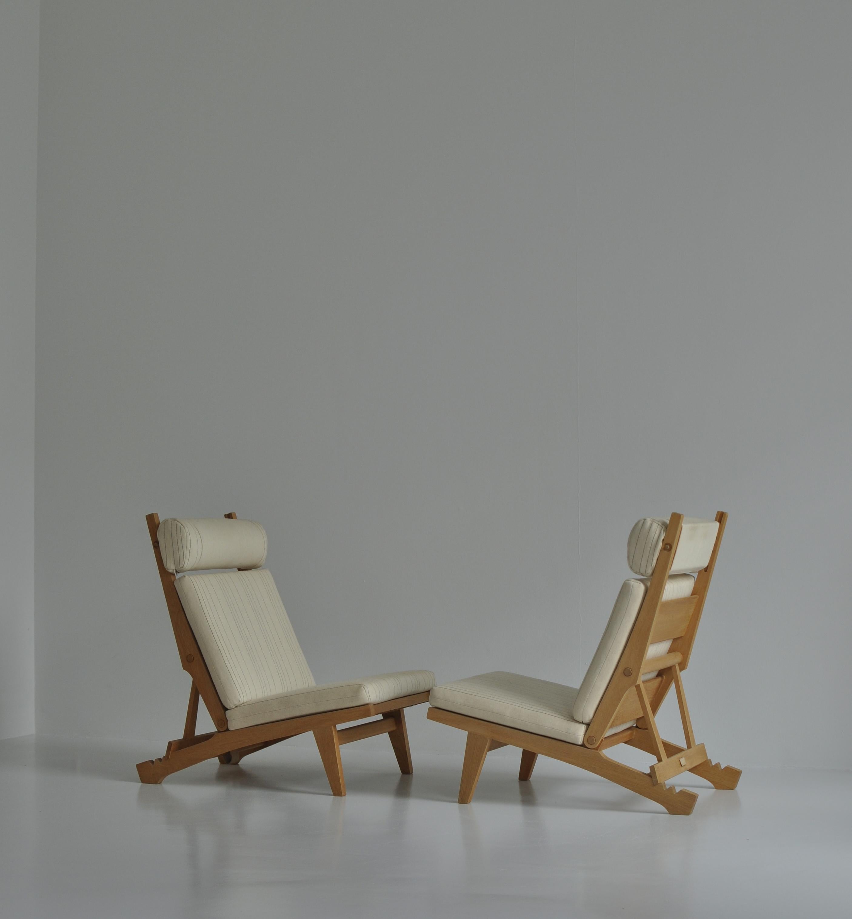 Hans J. Wegner Lounge Chairs 