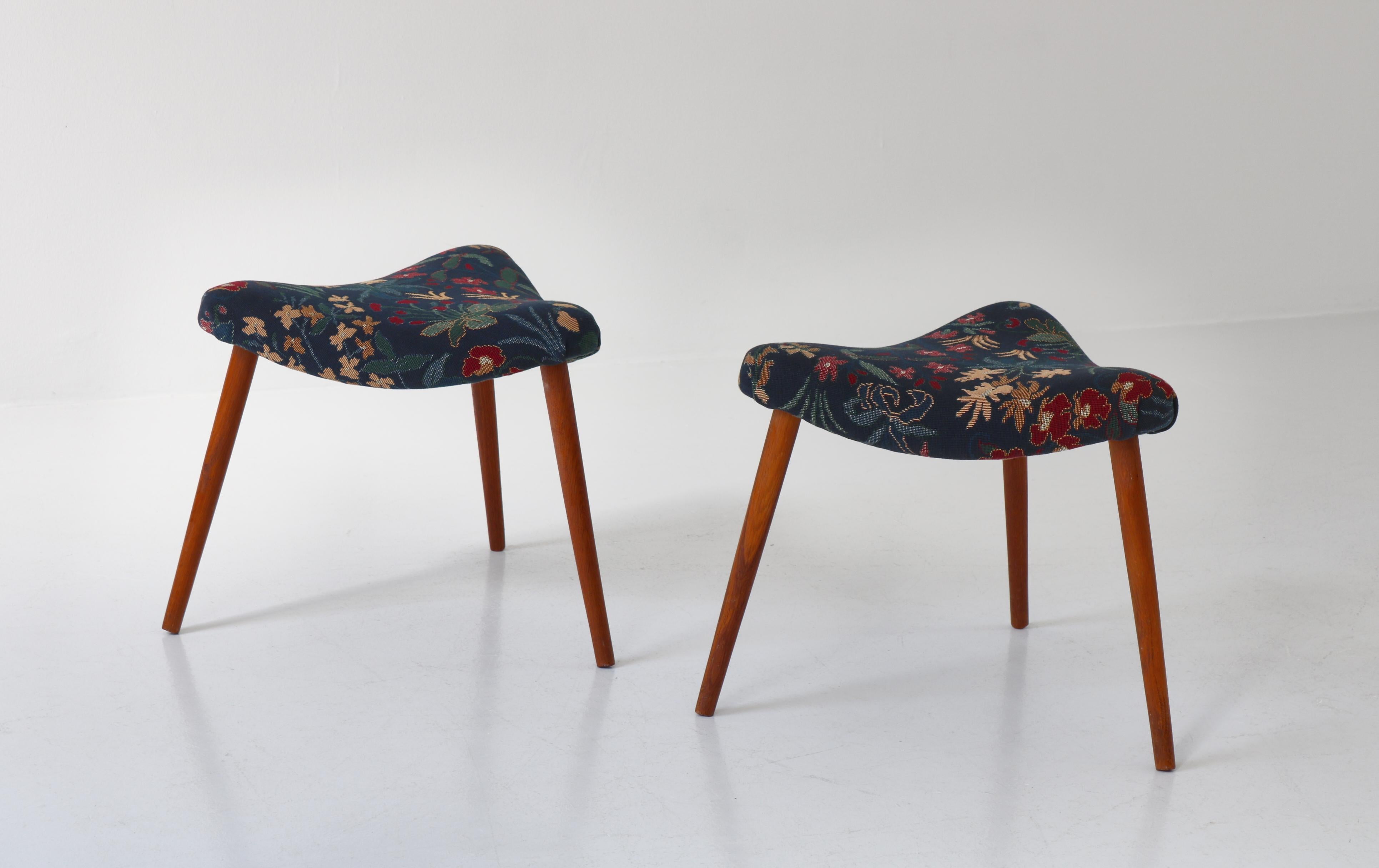 Scandinavian Modern Triangular Stools in Blue Floral Tapestry, 1950s For Sale 1