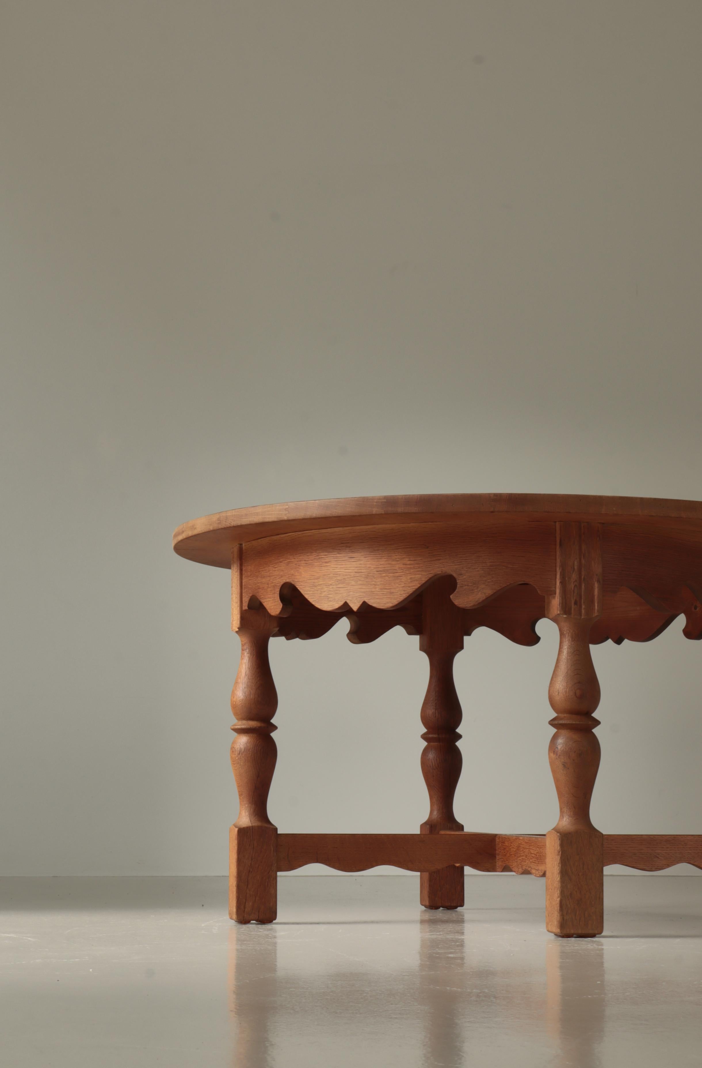 Danish Round Side Table in Quartersawn Oak by Henry Kjærnulf, 1960s, Denmark For Sale