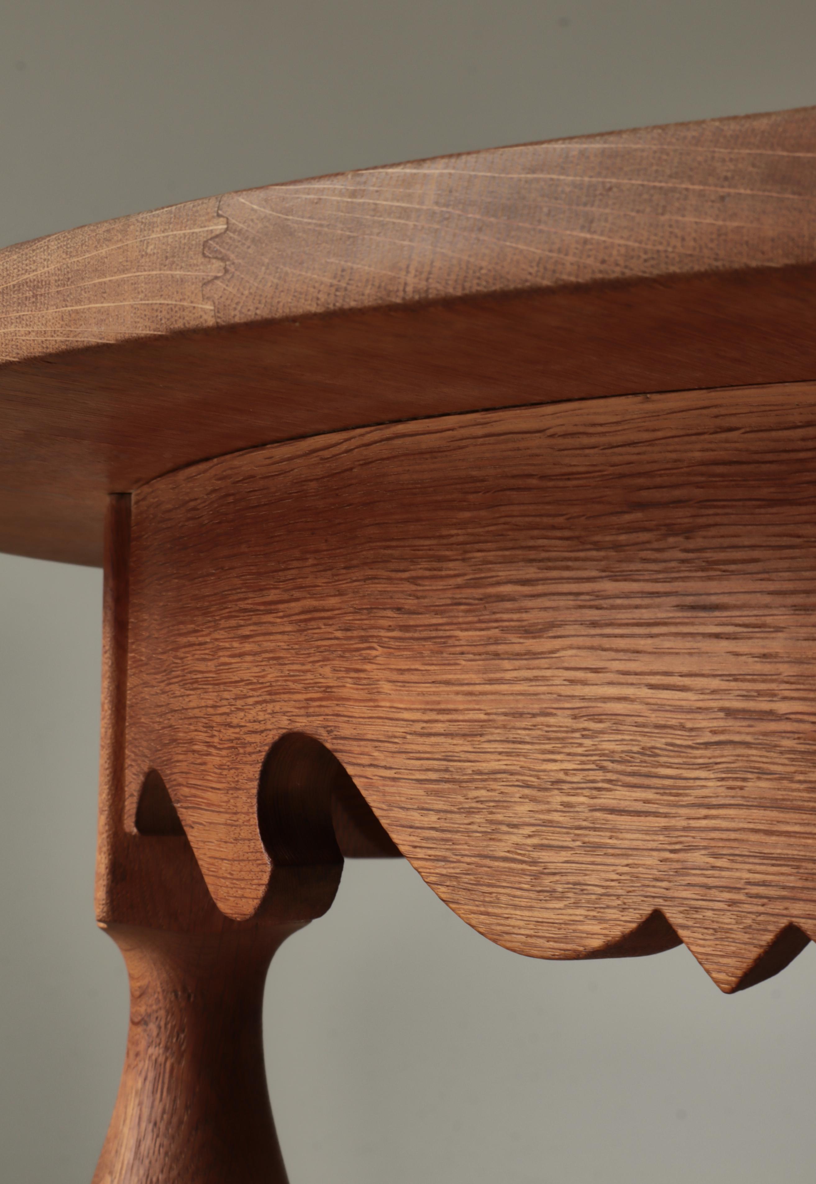 Round Side Table in Quartersawn Oak by Henry Kjærnulf, 1960s, Denmark For Sale 3