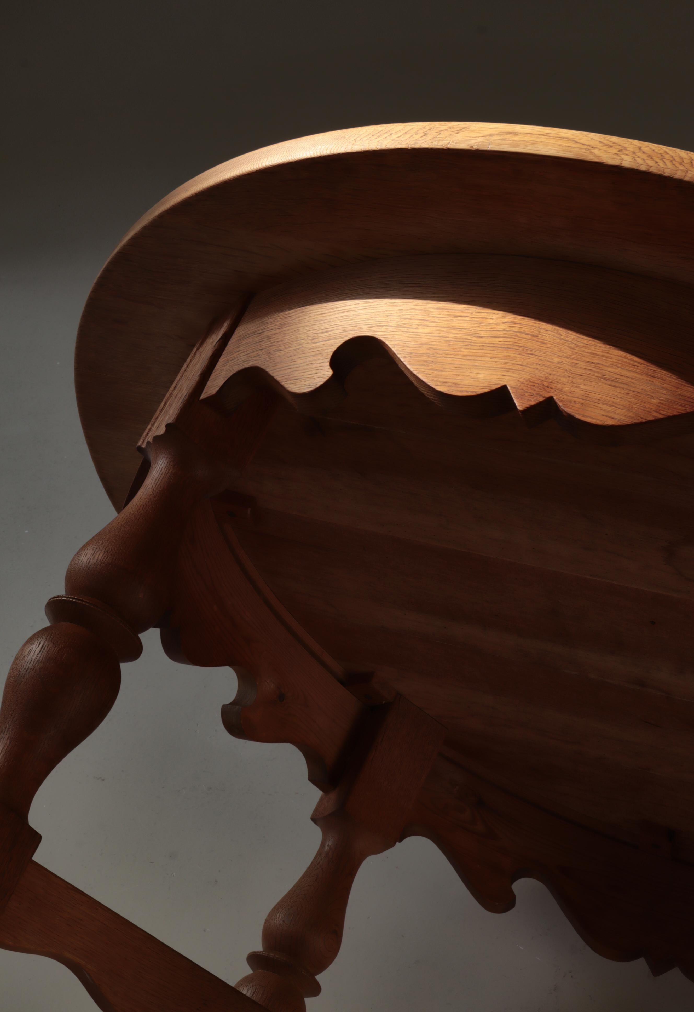 Round Side Table in Quartersawn Oak by Henry Kjærnulf, 1960s, Denmark For Sale 10