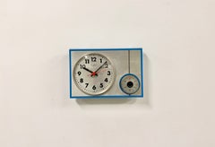 Vintage-Wanduhr aus der DDR, aus Weimar, 1970er Jahre