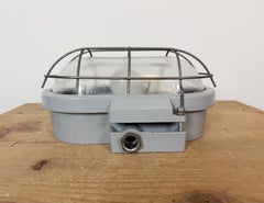 Graue Wandleuchte aus Aluminiumguss im Industrial-Stil von Elektrosvit, 1970er Jahre