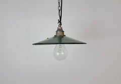 Lampada industriale con smalto verde, anni '1950