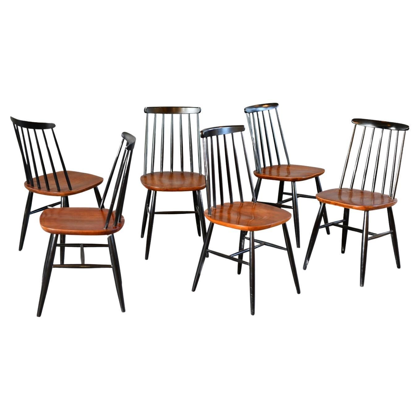 Sillas de comedor de Ilmari Tapiovaara Circa años 60 en venta