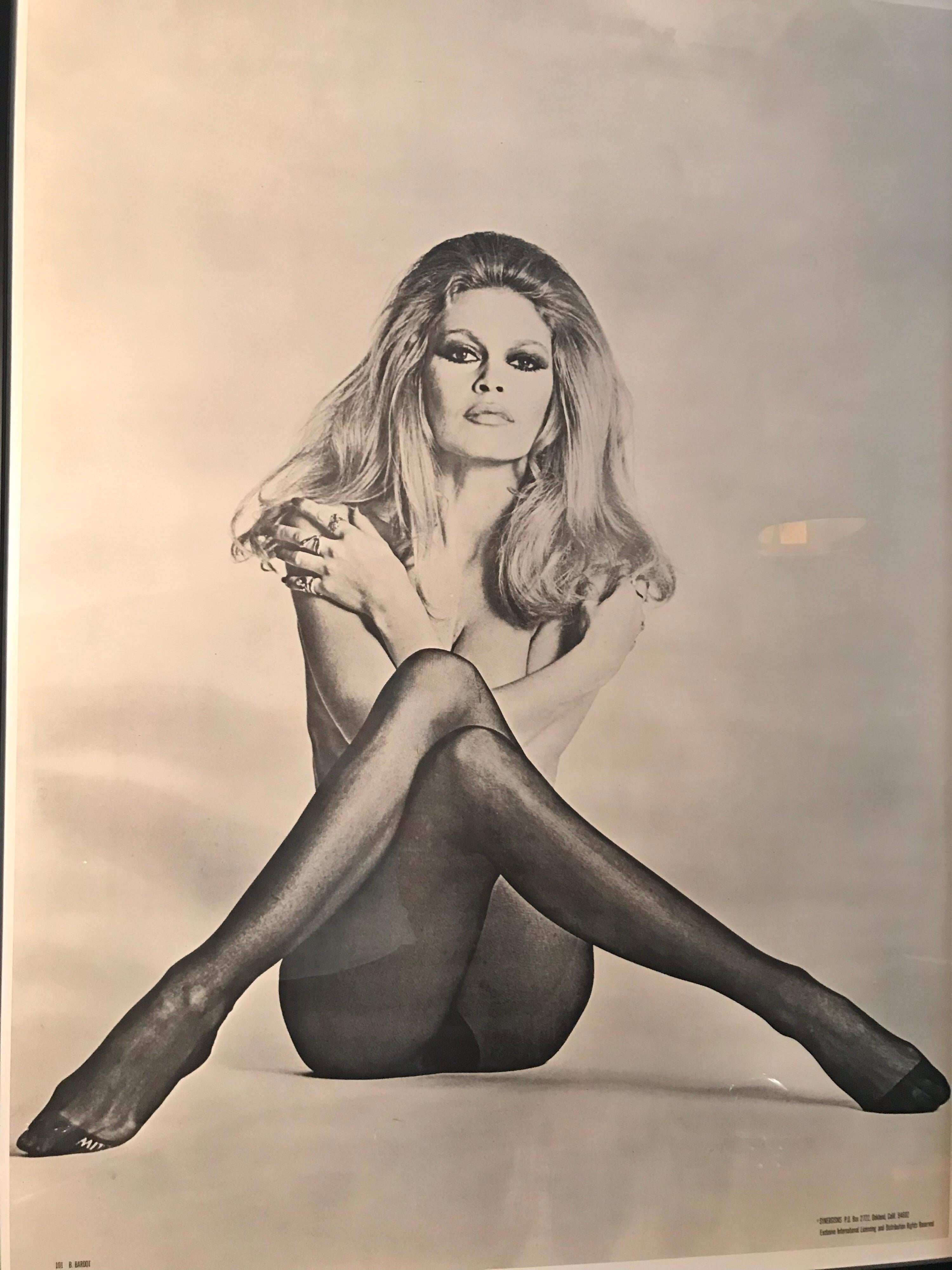 Original vintage black and white poster print from 1970 of Brigitte Bardot in one of her all time best poses 
No pin holes and no tape residue. Measures: 106 x 78.
The 10 posters are in extremely good condition with just some slight miss coloring to