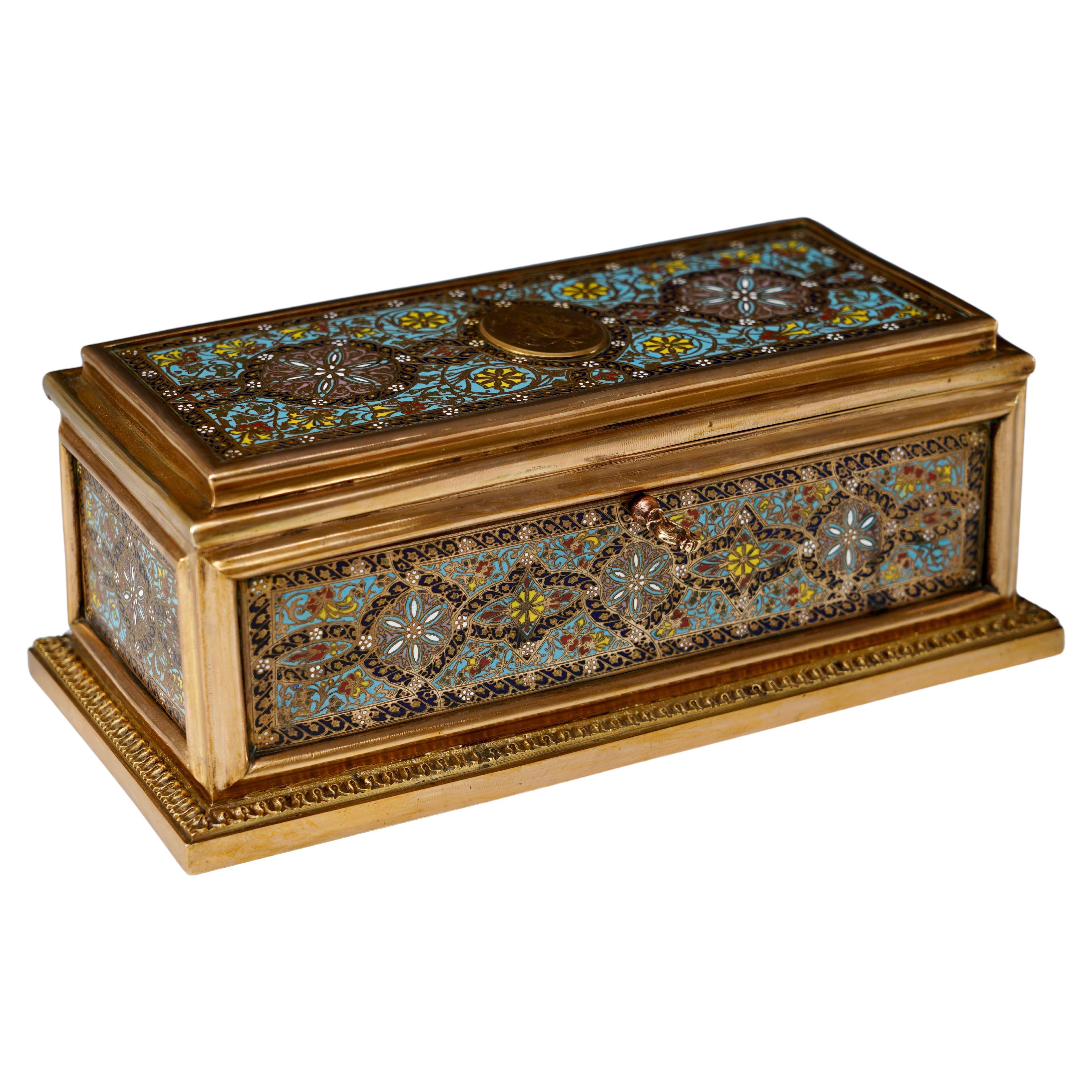 Charming Enameled and Gilded Bronze Casket by Tahan, France, Circa 1870 For Sale
