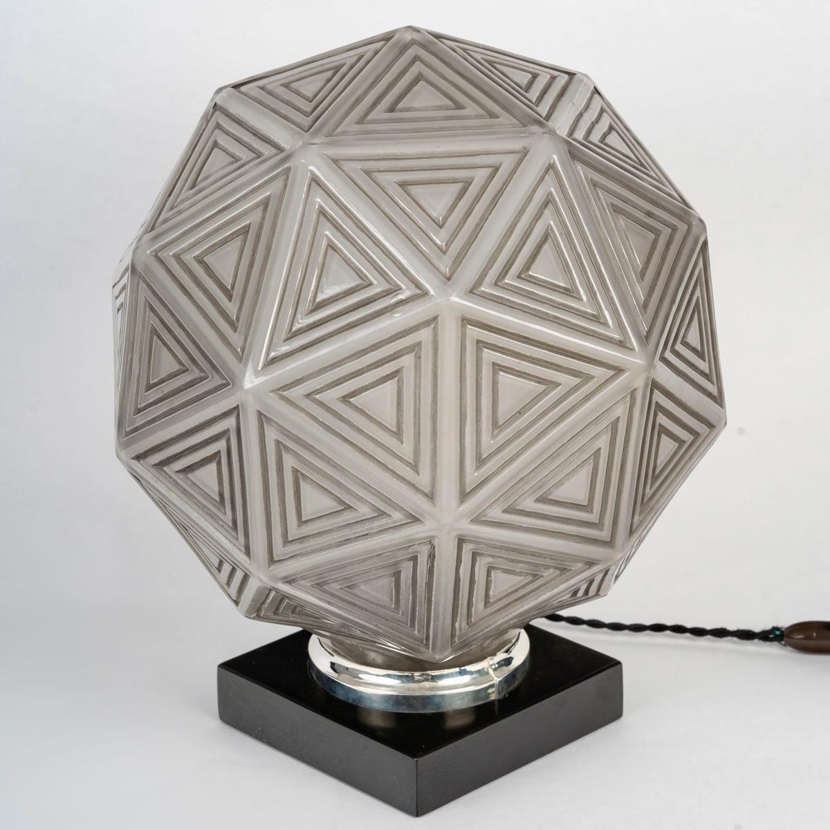 Lampe de table Art Déco 