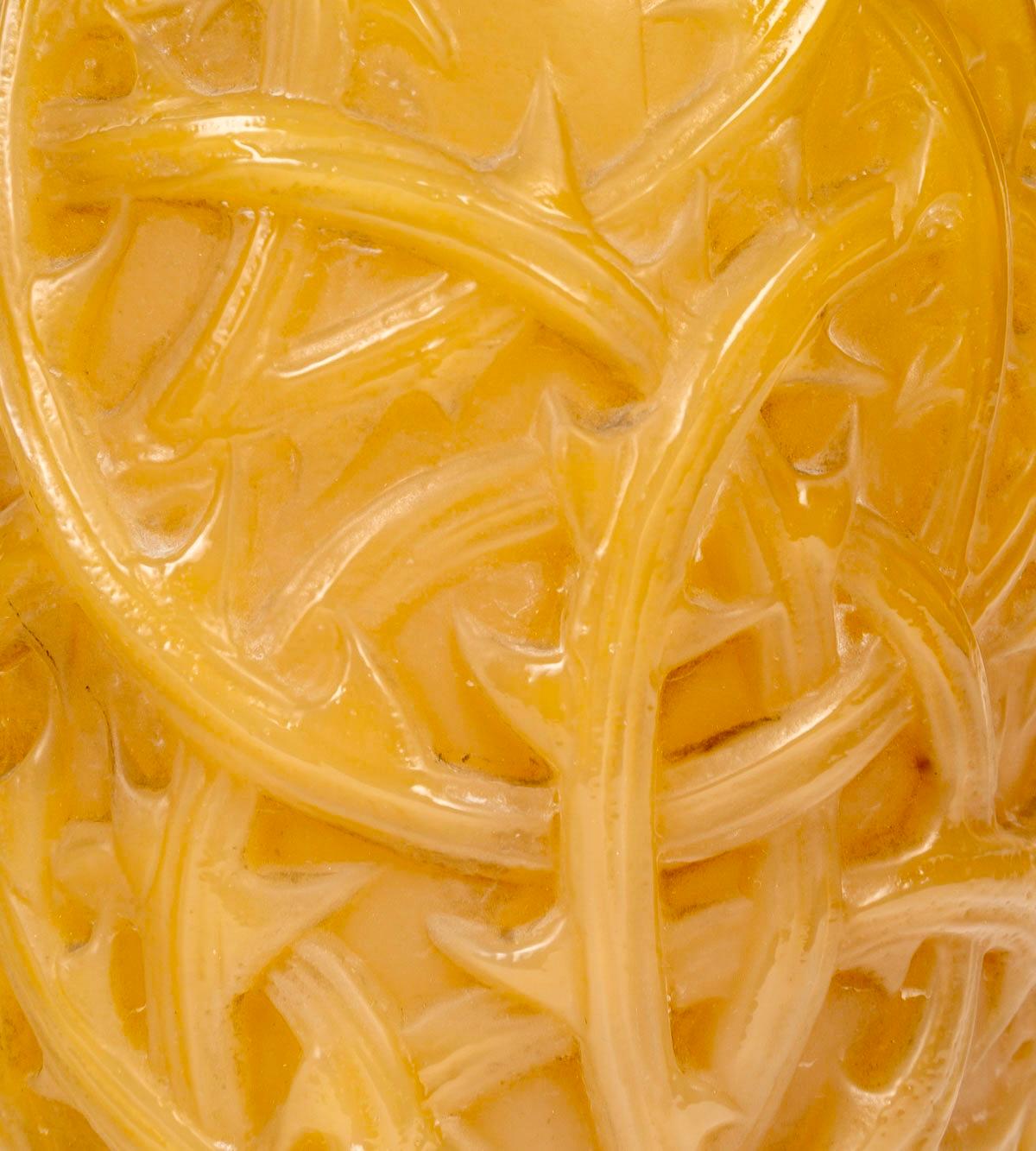 Francese 1921 René Lalique - Vaso Ronces in vetro opalescente giallo caramello in vendita