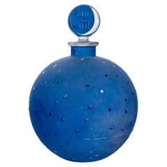 1924 Rene Lalique Flacon de parfum géant Dans La Nuit pour Worth Verre bleu patiné