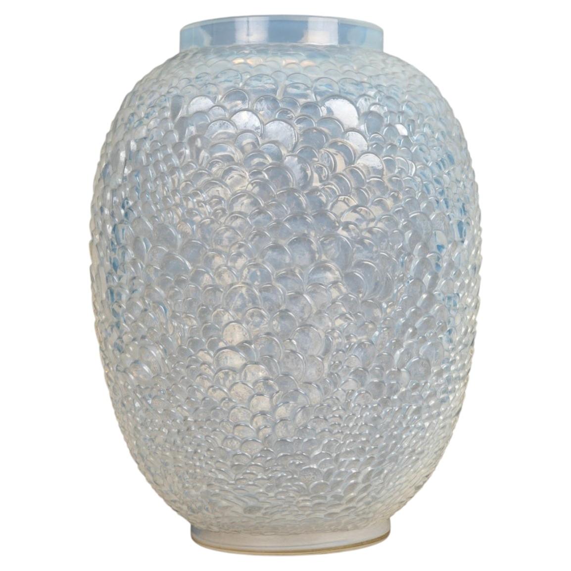 1932 Rene Lalique - Jarrón Art Déco Ecailles Vidrio Opalescente