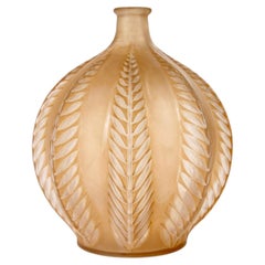 1924 René Lalique - Vase Malines Glass with Sepia Patina