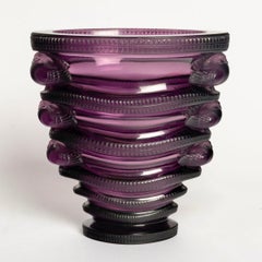 1939 René Lalique - Vase Saint Marc Plum Purple Amethyst Glass