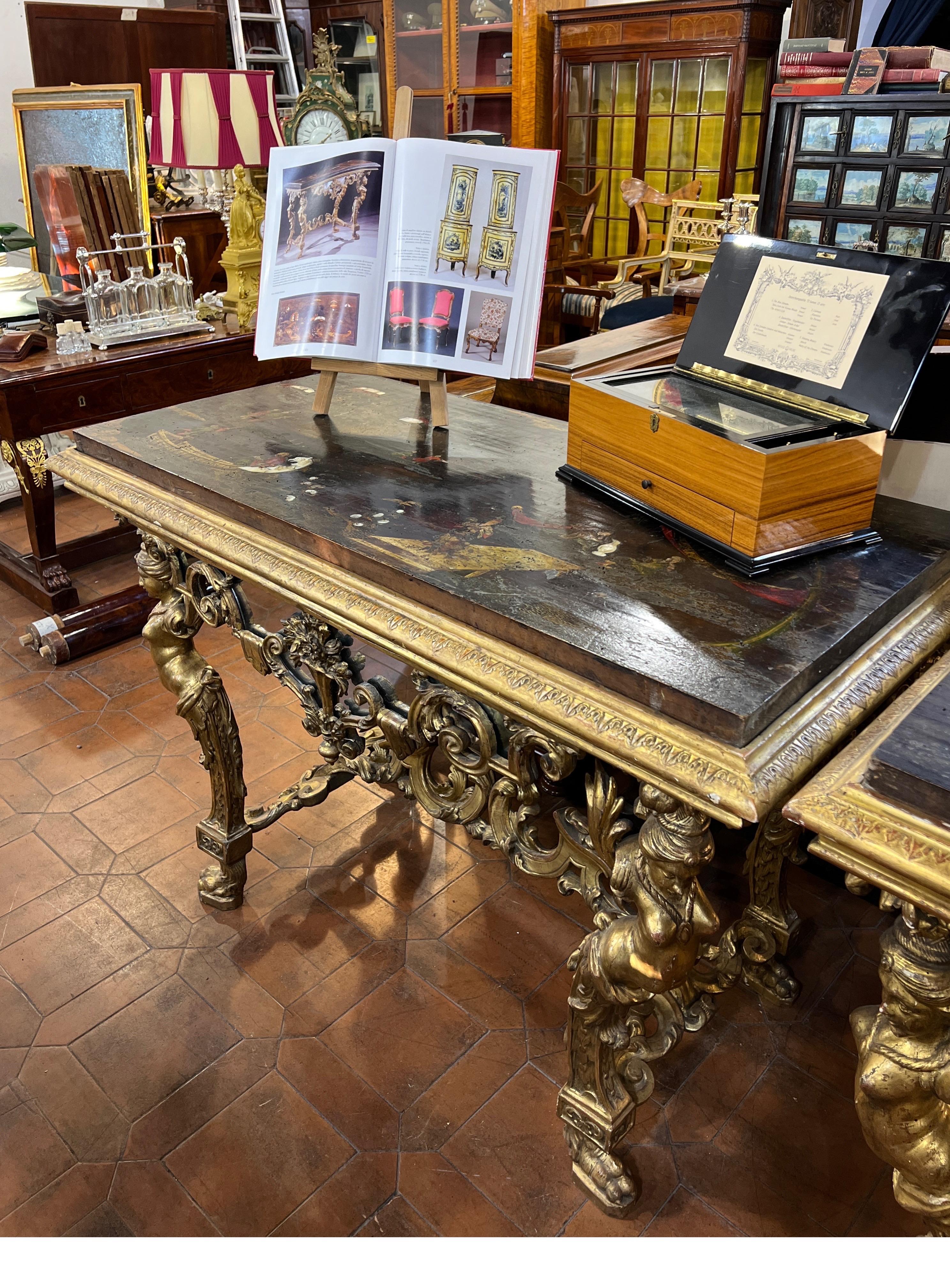 Sculpté Paire de tables console du 18ème siècle Tesserae perlée  1700 en vente