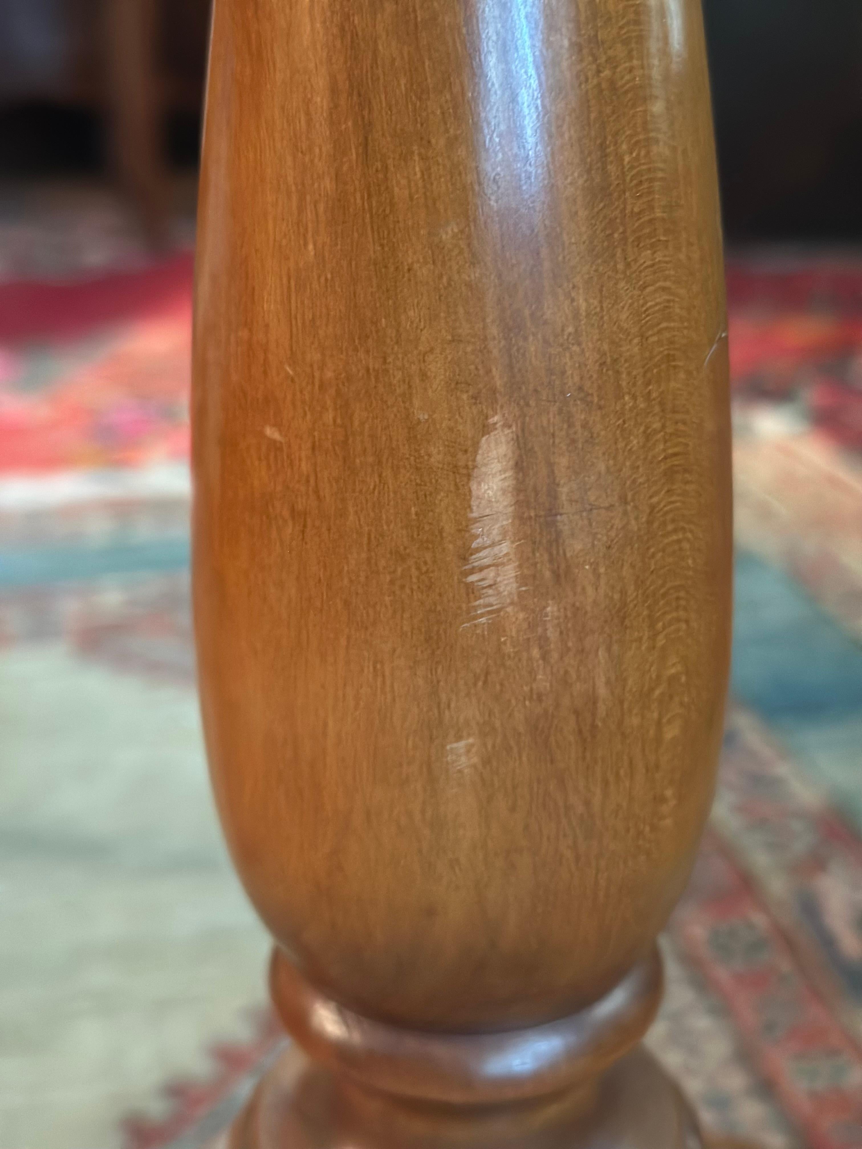 Bougeoir rond à trépied pour table à thé ou table d'appoint, style Queen Anne, 19e siècle. en vente 1