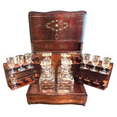 Antique French mobile da liquori in intarsio "Cave à Liqueur" in stile Napoleone III, 1860 circa.