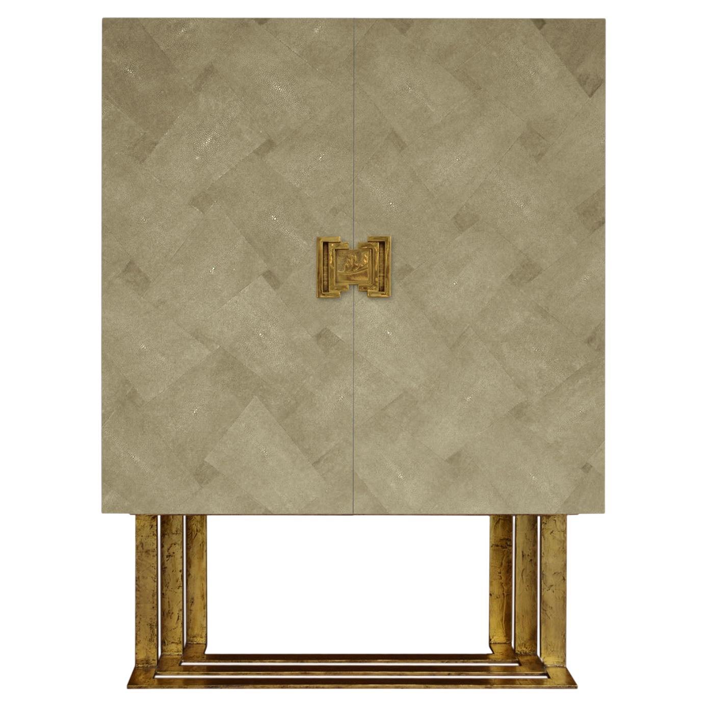 Cabinet art deco maple wood and scagliola shagreen casted brass handle and legs For Sale