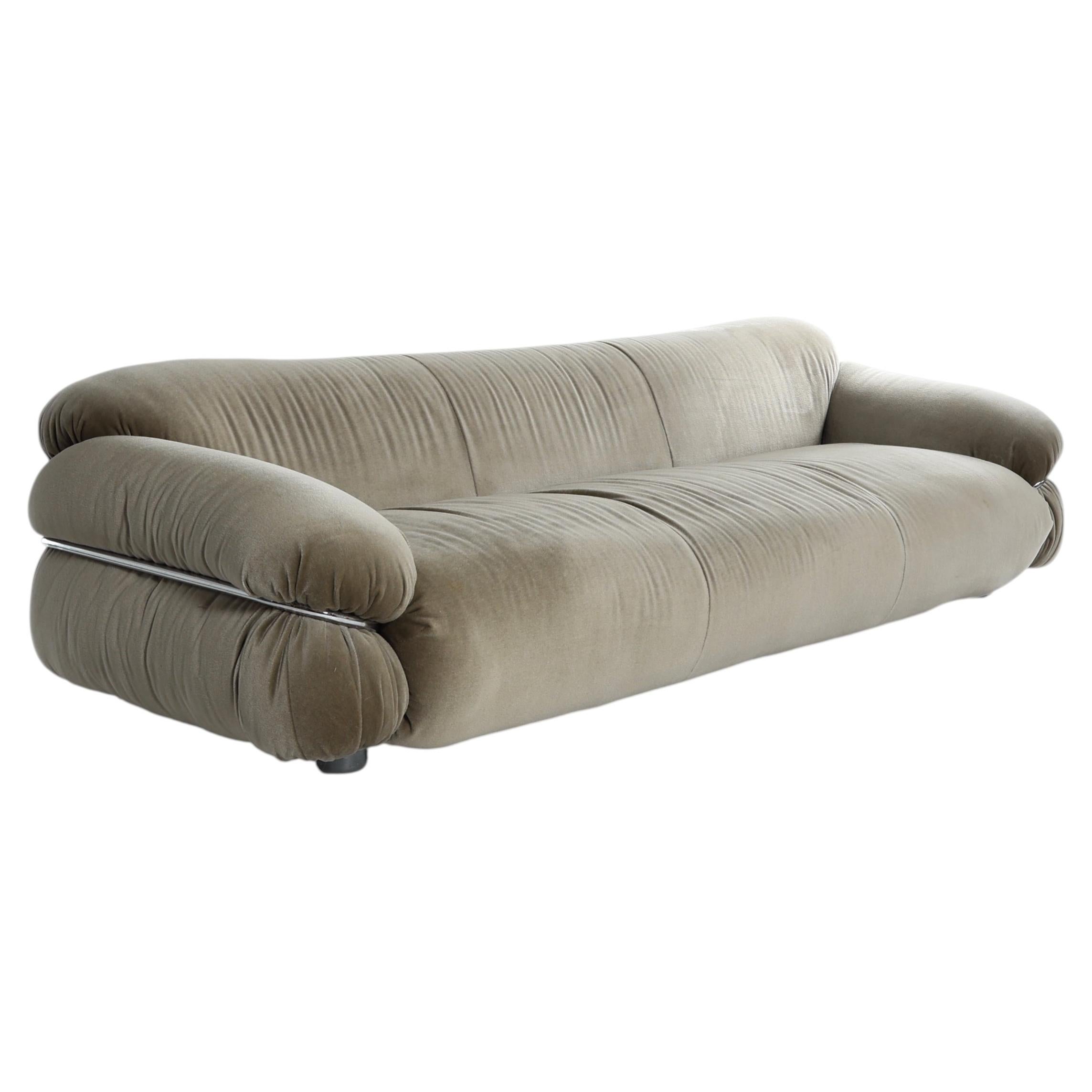 Sesann Three-Seat Sofa by Gianfranco Frattini for Cassina, Italy, 1970s For Sale