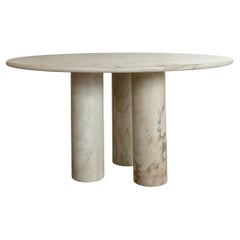 Italienischer Esstisch aus Calacatta-Oro-Marmor im skulpturalen Stil, um 1980