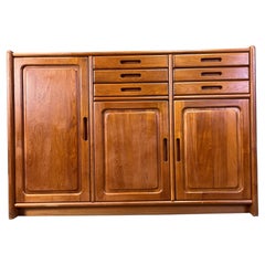 Credenza scandinava di metà secolo di Dyrlund, anni '60