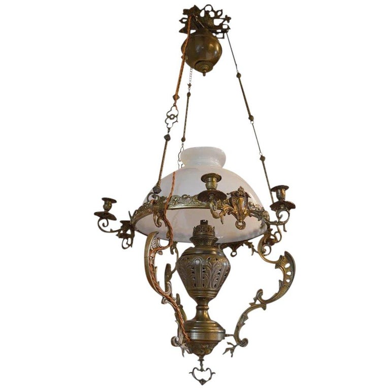 French Large Antique Chandelier In Bronze And Brass, 19th Century French Large Antique Chandelier in Bronze and Brass, 19th Century For Sale - French Large Antique Chandelier In Bronze And Brass, 19th Century