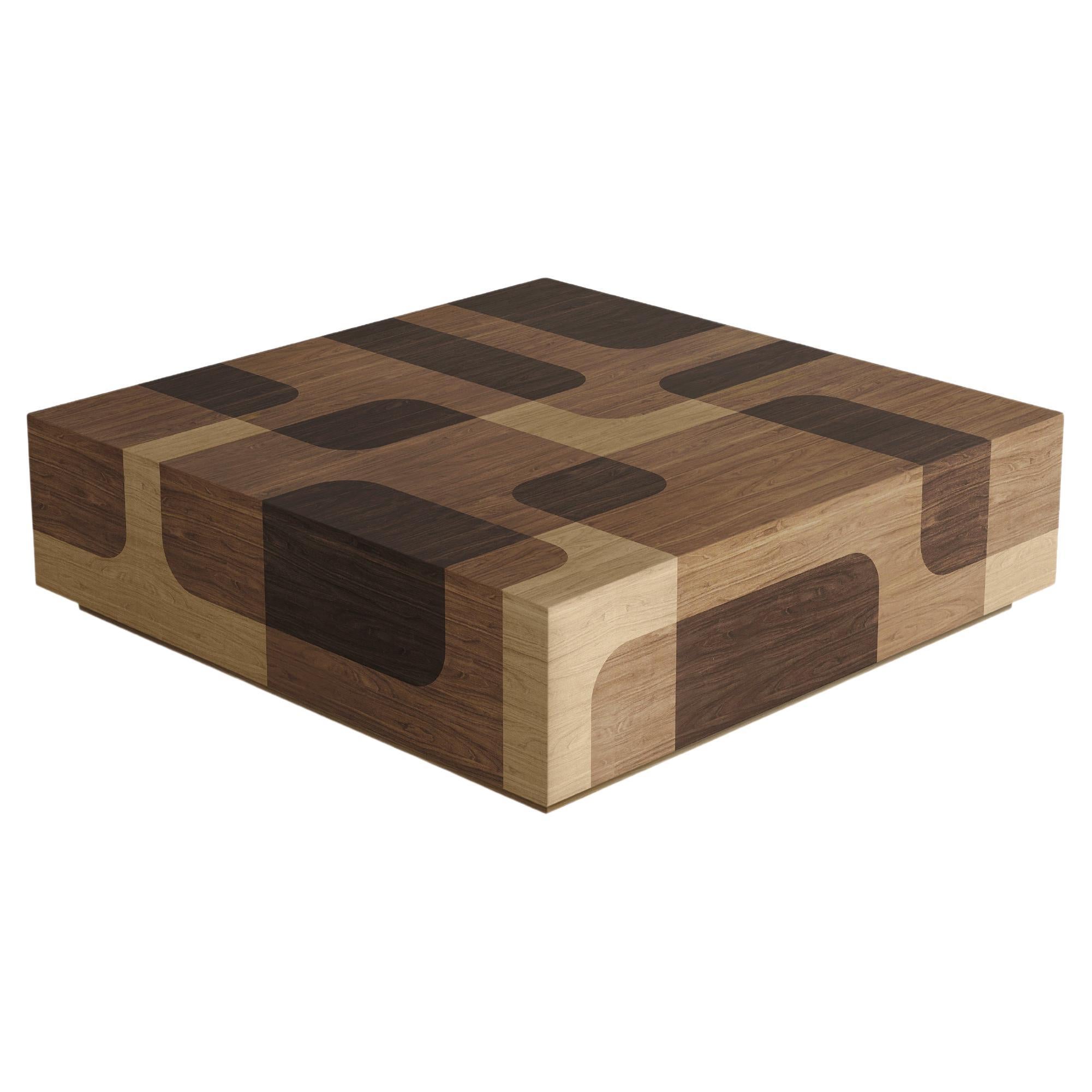 Table basse carrée Bodega, en placage de bois chaud, par Joel Escalona