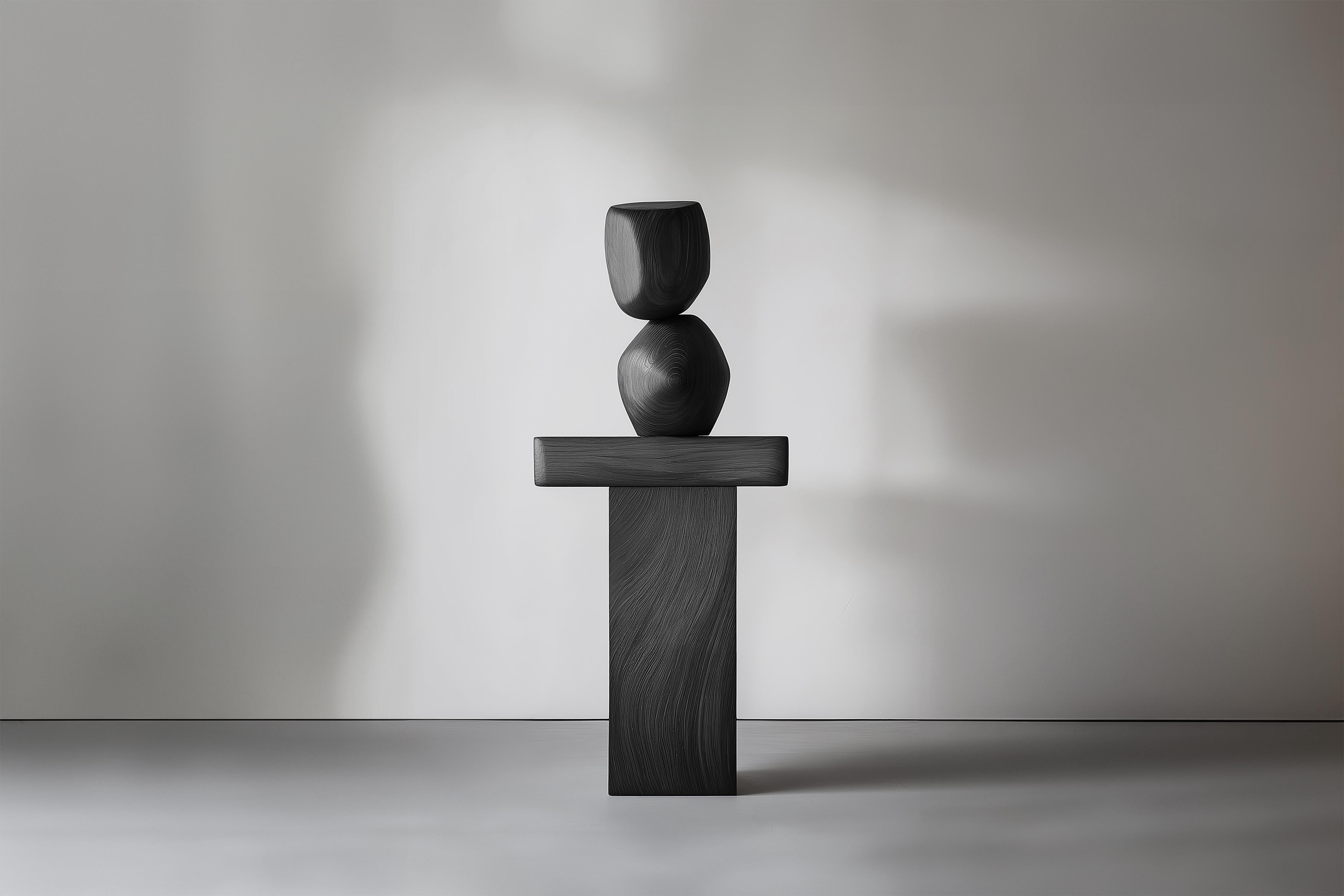 Mexicain Artisanat d'art Lull No102 - Sculpture totem en bois par Joel Escalona en vente