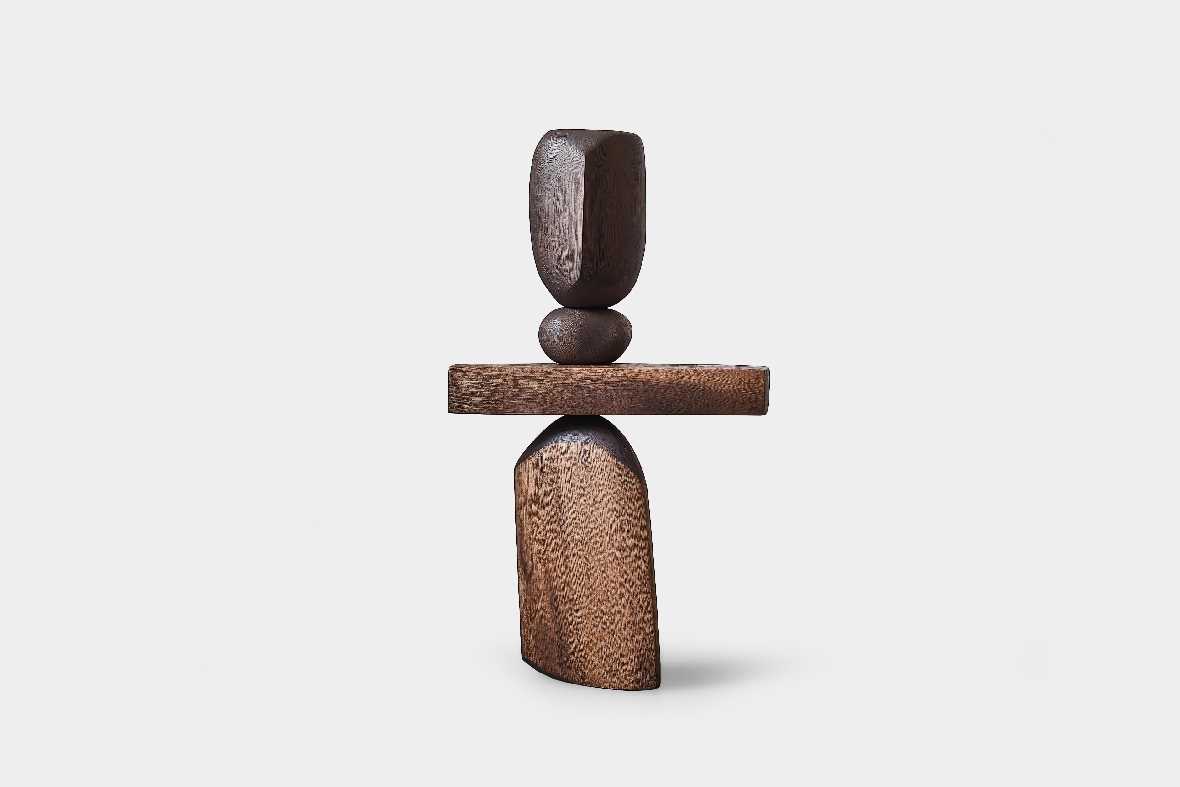 Scultura Totem in legno Lull No106 per l'arredamento contemporaneo - Design di Joel Escalona

---
L'equilibrio e la tensione sono al centro di queste sculture. L'interazione tra le forme lisce e arrotondate e le basi solide e angolari crea un