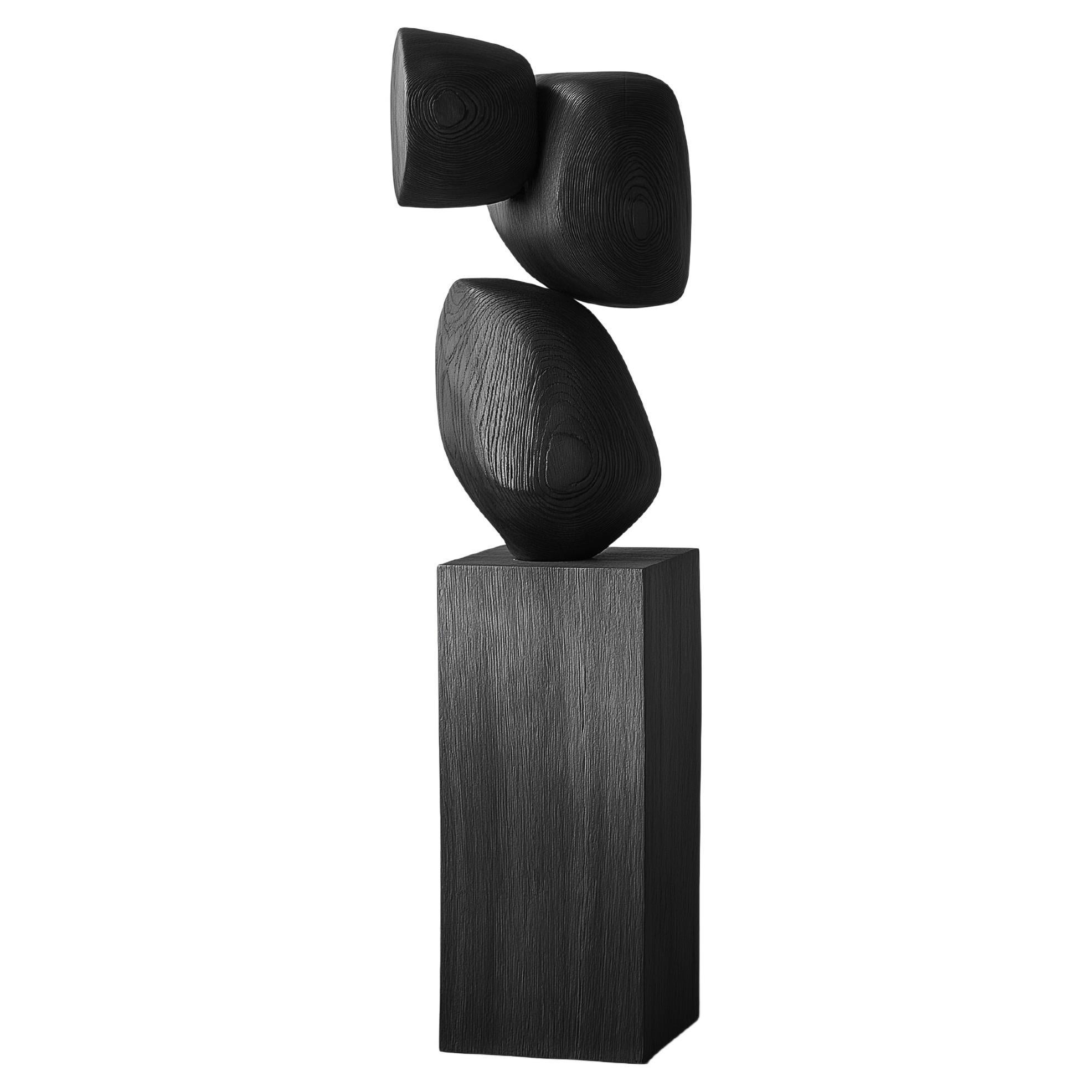 Lull No112 Escultura tótem de madera de Joel Escalona - Perfecta para espacios de lujo
