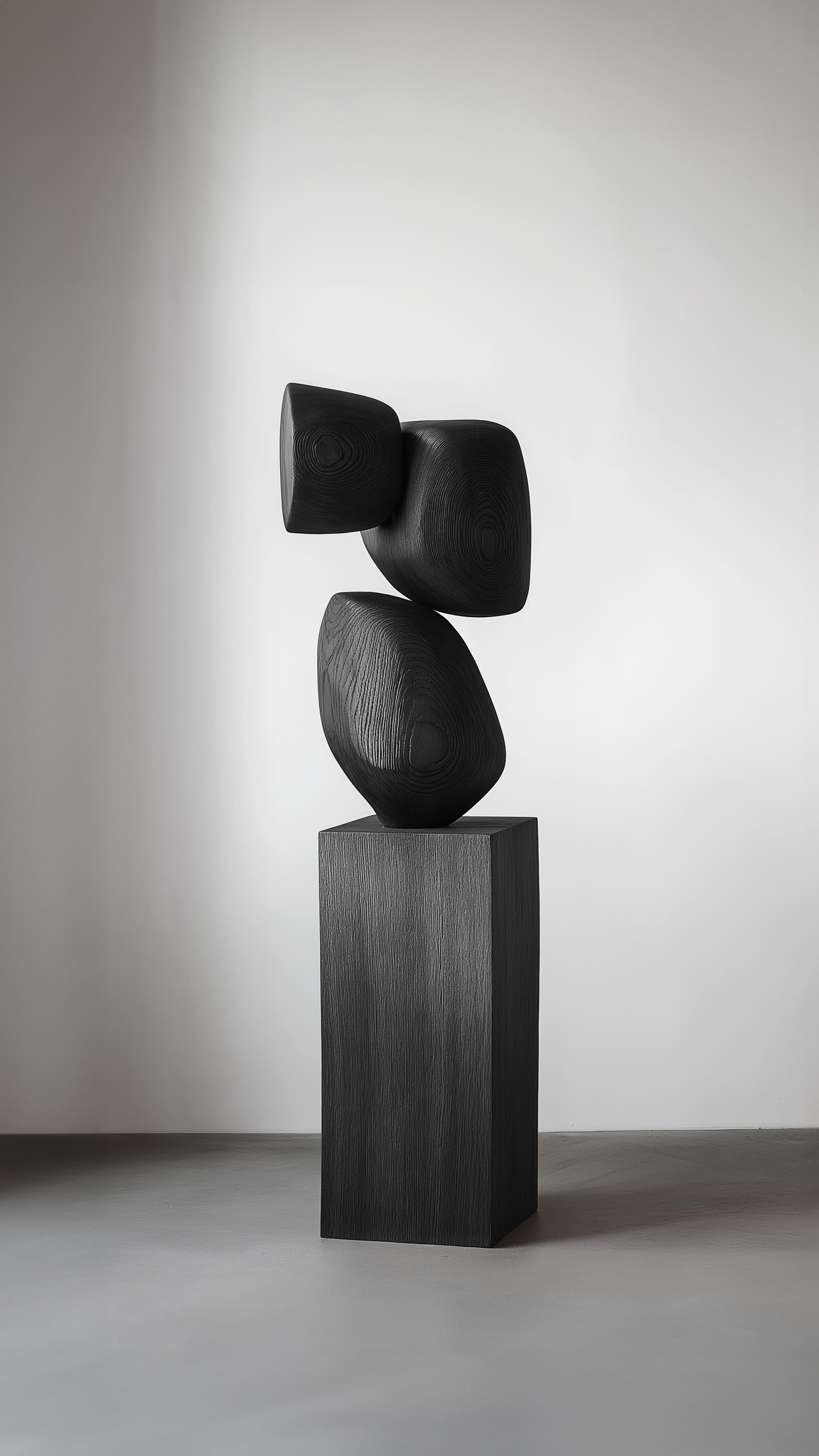 Lull No112 Wooden Totem Sculpture by Joel Escalona – Perfect for Luxury Spaces In New Condition For Sale In Ciudad de México, CDMX