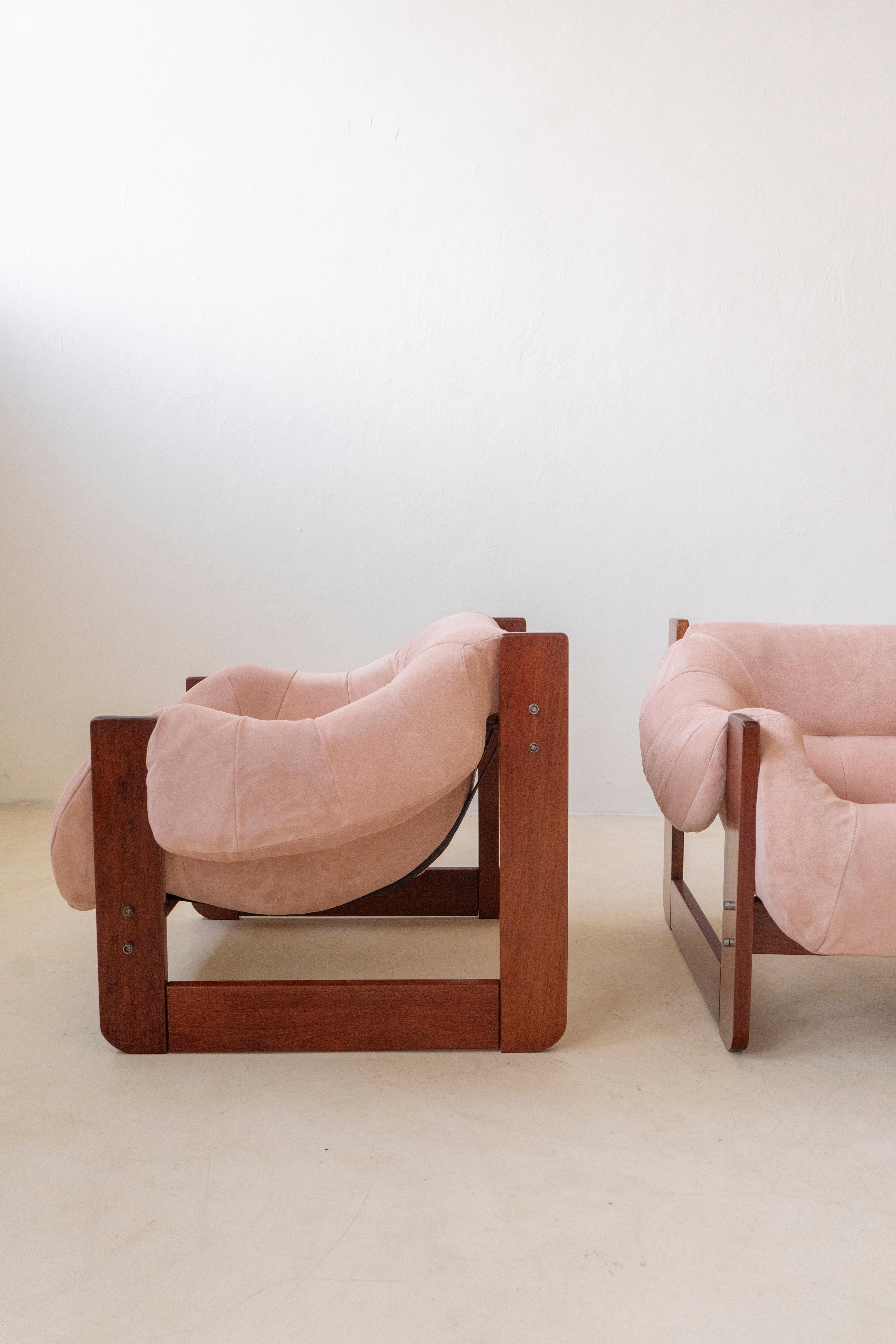 Fin du 20e siècle Paire de chaises longues MP-97 de Percival Lafer, milieu du siècle, Brésil, 1970 en vente